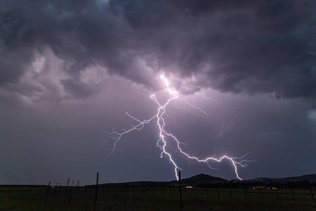tormentas eléctricas - jorge zegarra reategui